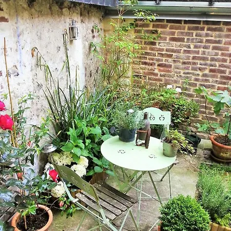 My Little Garden -parking Gratuit 500m -coeur Historique -la Clef De Honfleur