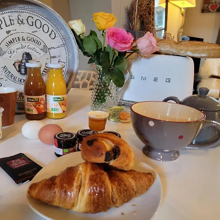 -coeur Historique -my Little Garden - Parking Gratuit 500m -la Clef De アパート *