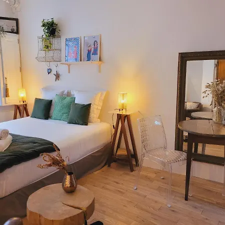 -coeur Historique -my Little Garden - Parking Gratuit 500m -la Clef De Apartament Honfleur