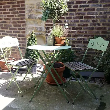 My Little Garden -parking Gratuit 500m -coeur Historique -la Clef De *