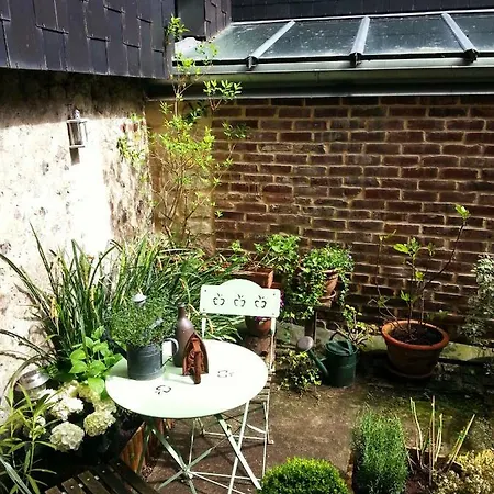 -coeur Historique -my Little Garden - Parking Gratuit 500m -la Clef De Appartement Honfleur